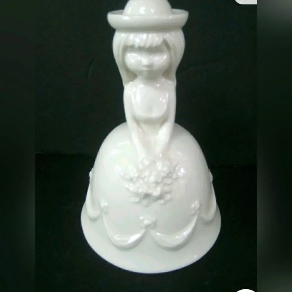 Vintage Goebel West Germany Bride Flower Girl Wedding Bell Porcelain Figurine